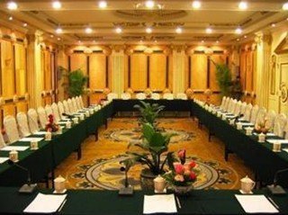 Conferences
 di Kun Ming