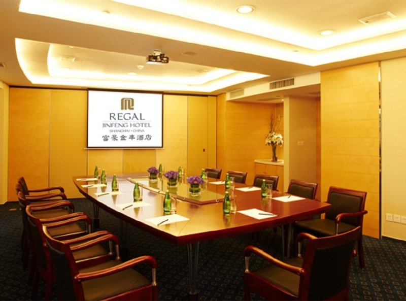 Conferences
 di Regal Jinfeng 