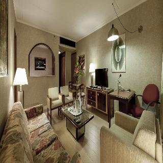 Room
Room
di Maksoud Plaza Hotel