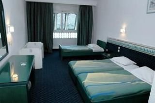 Room
Room
di Royal Jinene