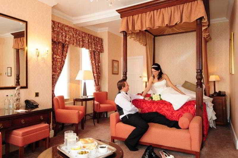 Room
Room
di Etrop Grange Hotel