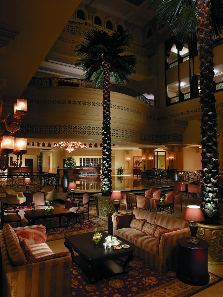 Lobby
 di Shangri-la Hotel Qaryat Al Beri Abu Dhabi