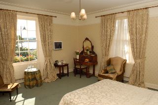 Room
Room
di Londonderry Arms Hotel