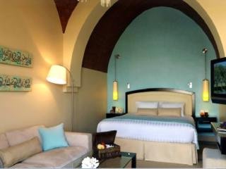 Room
Room
di The Cove Rotana Resort