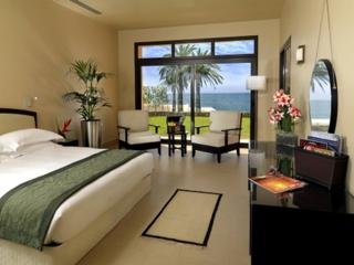 Room
Room
di The Cove Rotana Resort