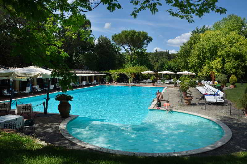 Pool
Pool
di Borgo San Luigi