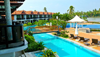 Pool
Pool
di Ramada Resort Cochin
