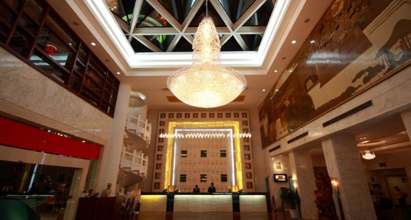 Lobby
 di Lu Shan