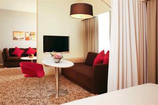 Room
Room
di Suite Novotel Mall of The Emirates