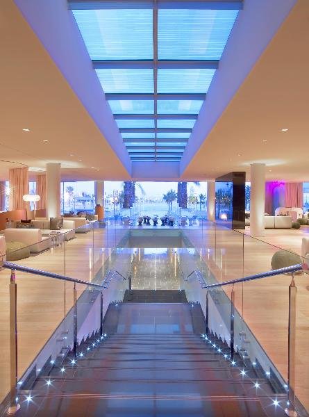 Beach
Beach
di W Barcelona