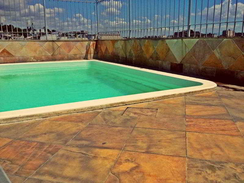 Pool
Pool
di Rio's Nice Hotel