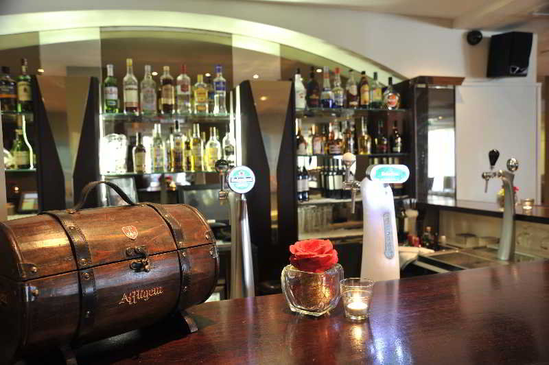 Bar
Bar
di Tulip Inn Zoetermeer-Den Haag