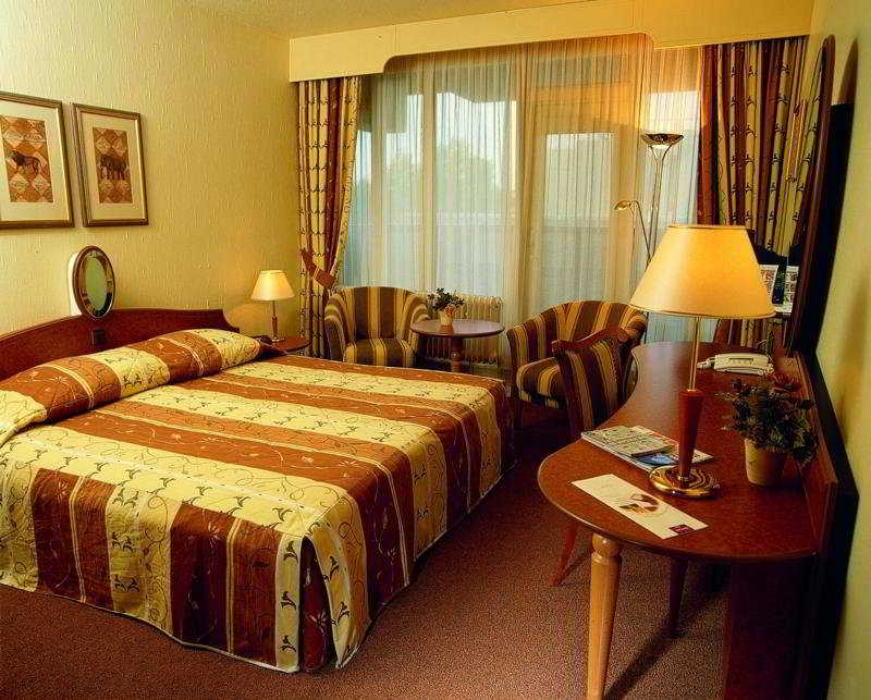 Room
Room
di Tulip Inn Zoetermeer-Den Haag