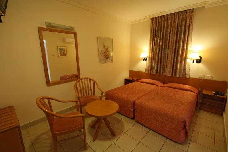 Room
Room
di Kibbutz Kalia Holiday Village