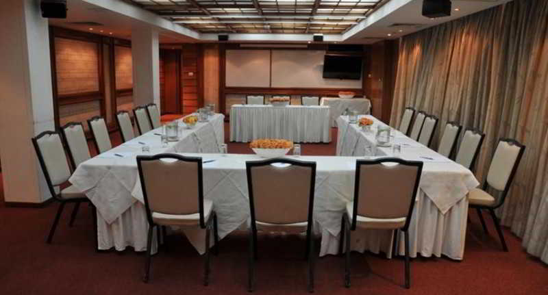 Conferences
Conferences
di Kibbutz Ramat Rachel