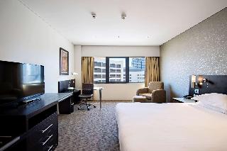 Room
 di Hilton Darwin