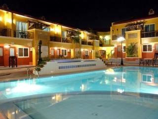 Pool
Pool
di Crown Regency Residences Davao City