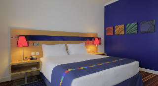Room
Room
di Park Inn Abu Dhabi