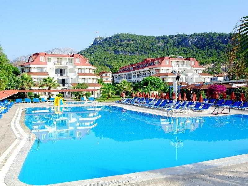 Pool
Pool
di Sailor's Beach Club