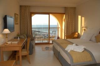 Room
Room
di Moevenpick Resort & Marine Spa