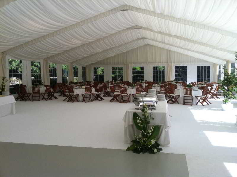 Conferences
Conferences
di Quinta Nasce Agua