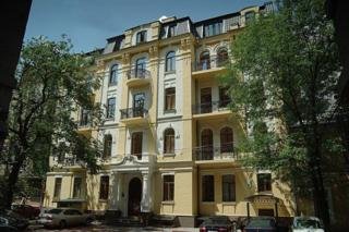 General view
General view
di Senator Apartments City Center