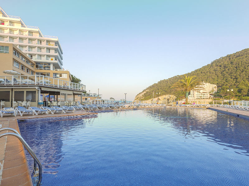 Pool
Pool
di Sirenis Cala Llonga Resort