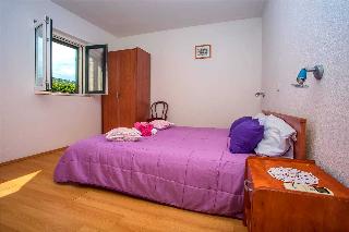 Room
Room
di Apartmani Seljacka Kuca