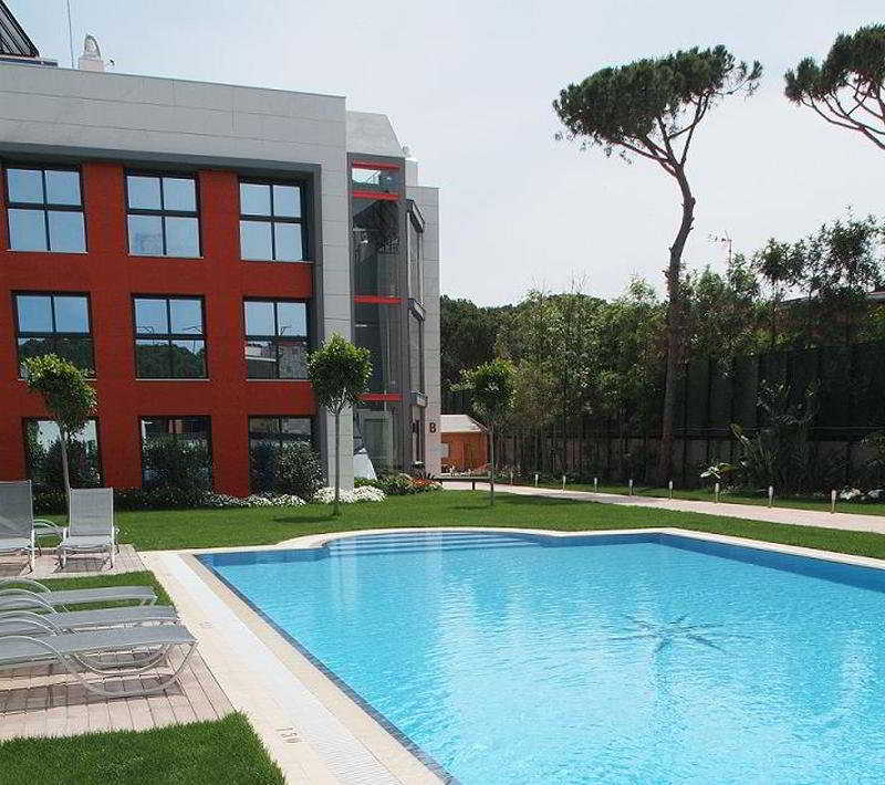 Pool
Pool
di Royal Marina Gardens