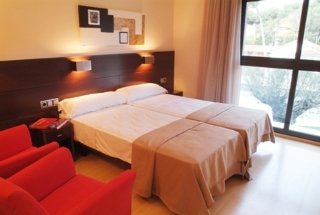 Room
Room
di Royal Marina Gardens