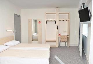 Room
Room
di Hello Hotels