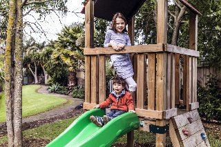 Sports and Entertainment
Sports and Entertainment
di Jet Park Hotel & Conference Centre