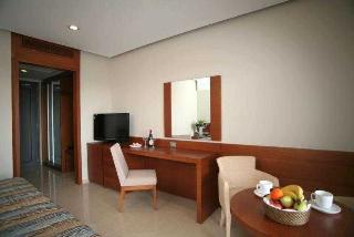 Room
Room
di Apollonion Resort & Spa