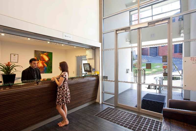 Lobby
Lobby
di Bianco off Queen