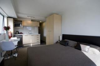 Room
Room
di Bianco off Queen