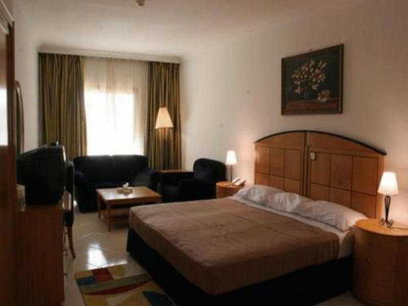 Room
Room
di Dolphin hotel Apartments Dubai