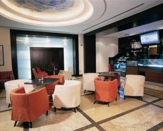 Bar
Bar
di Number One Tower Suites