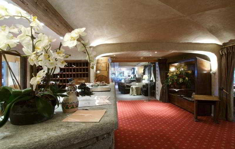 Lobby
Lobby
di Des Neiges Hotel