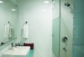 Room
Room
di Chirag Residency