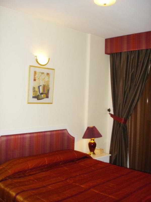 Room
 di Al Shams Plaza Hotel Apartments