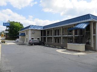 Rodeway Inn & Suites Fort Jackson