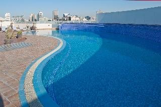 Pool
Pool
di Holiday Inn Bur Dubai - Embassy District