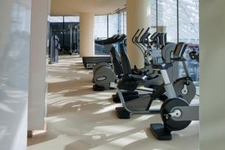 Sports and Entertainment
Sports and Entertainment
di Yas Viceroy Abu Dhabi