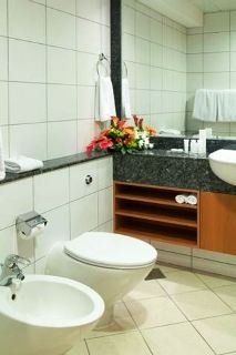 Room
Room
di Chelsea Tower Apartment