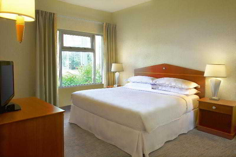 Room
Room
di Four Points by Sheraton Caguas Real