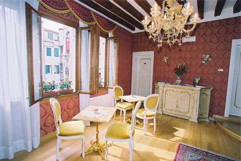 Lobby
Lobby
di Locanda Correr