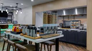 Hilton Garden Inn Fort Worth/Fossil Creek