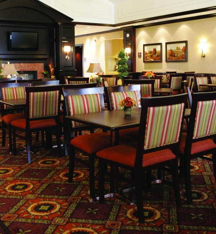 Restaurant
 di Homewood Suites by Hilton Cambridge Waterloo