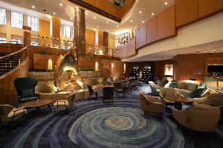 Lobby
 di Yokohama Bay Sheraton Hotel And Towers