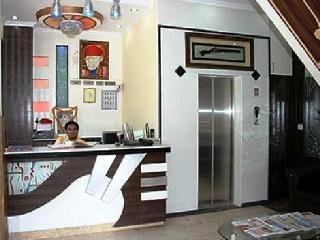 Lobby
Lobby
di Kelson Deluxe